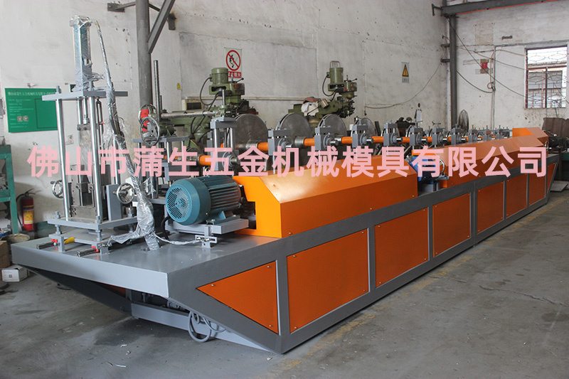 方通板成型機-6